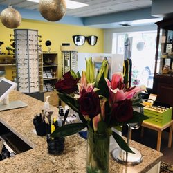 Barrington Eye Center - Waiting area and front desk. Open during the week 9-3 through June 30.