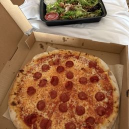 Pepperoni pizza and chicken apple salad Pepperoni pizza and chicken apple salad