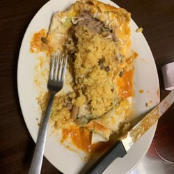 El Rinconcito Mexicano - It took 30-45 minutes to get my food. It was supposed to be a wet Asada burrito and I got a pound of rice and 4 little pieces of meat.
