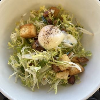 DAOU Vineyards - Friese salad - Wineries Near Me - Paso Robles, California DAOU Vineyards - Friese salad - Wineries Near Me - Paso Robles, California