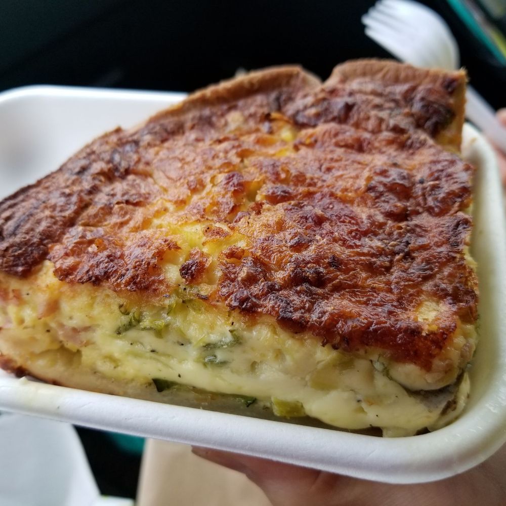 La Maison Smith - Quiche Lorraine - One of the best egg filling I've had, but horrible crust (over-baked outside, under-baked bottom). - Desserts Near Me - Quebec City, Quebec La Maison Smith - Quiche Lorraine - One of the best egg filling I've had, but horrible crust (over-baked outside, under-baked bottom). - Desserts Near Me - Quebec City, Quebec