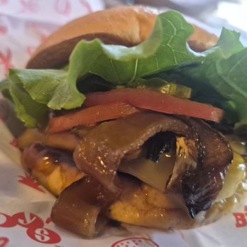 Teddy's Bigger Burgers - University - Burgers Near Me - Honolulu, Hawaii Teddy's Bigger Burgers - University - Burgers Near Me - Honolulu, Hawaii