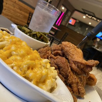 Pacific Southern - Buttermilk fried chicken, Mac and cheese and collard greens with cornbread. - Southern Near Me - Tacoma, Washington Pacific Southern - Buttermilk fried chicken, Mac and cheese and collard greens with cornbread. - Southern Near Me - Tacoma, Washington