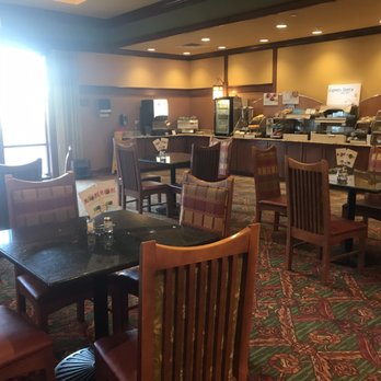 The Q Hotel & Suites - Hotels Near Me - Springfield, Missouri The Q Hotel & Suites - Hotels Near Me - Springfield, Missouri