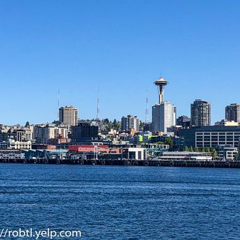 Bainbridge Island Ferry - Ferries Near Me - Seattle, Washington