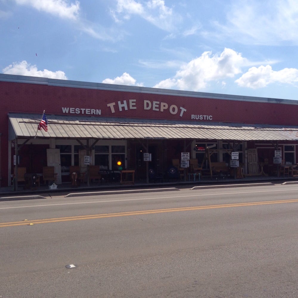 DEPOT Updated August 2024 101 S Brooks St, Brazoria, Texas
