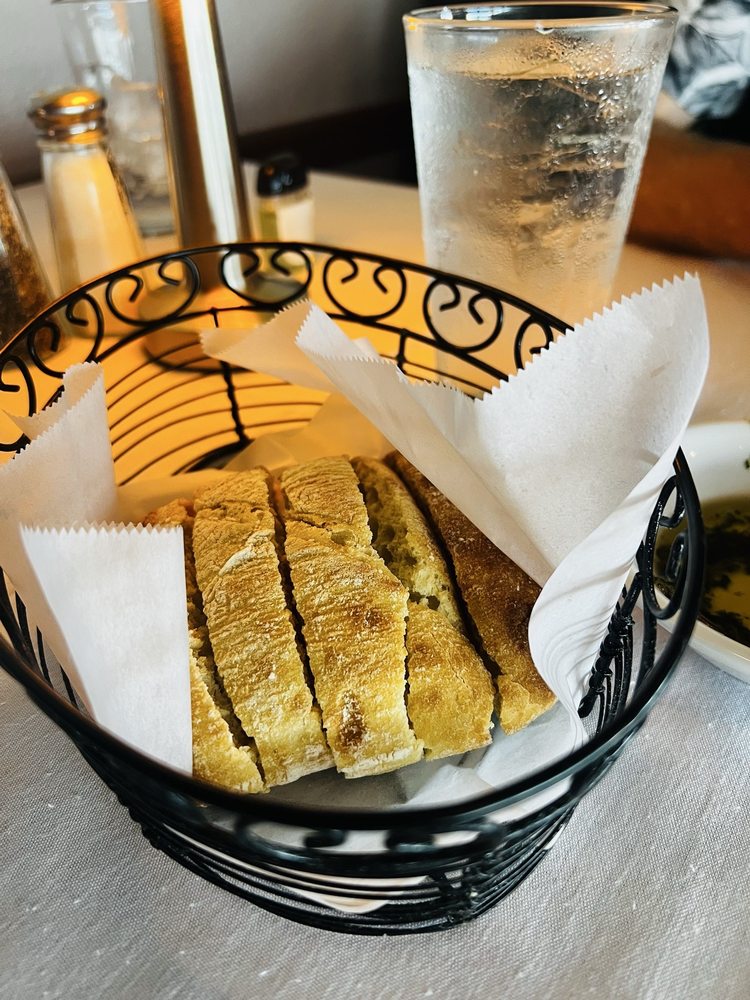 Morea Italian Steakhouse Logo