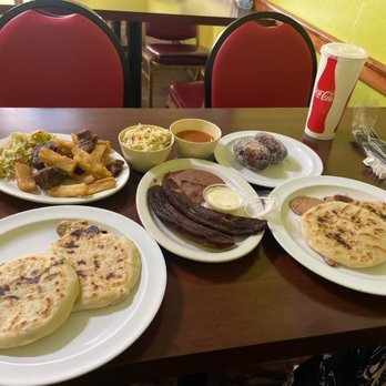 Maritza's Pupusas - Pupusas, platano frito, Yuca y carne frita!!! So delicious!!! - Salvadoran Near Me - Queen Creek, Arizona Maritza's Pupusas - Pupusas, platano frito, Yuca y carne frita!!! So delicious!!! - Salvadoran Near Me - Queen Creek, Arizona