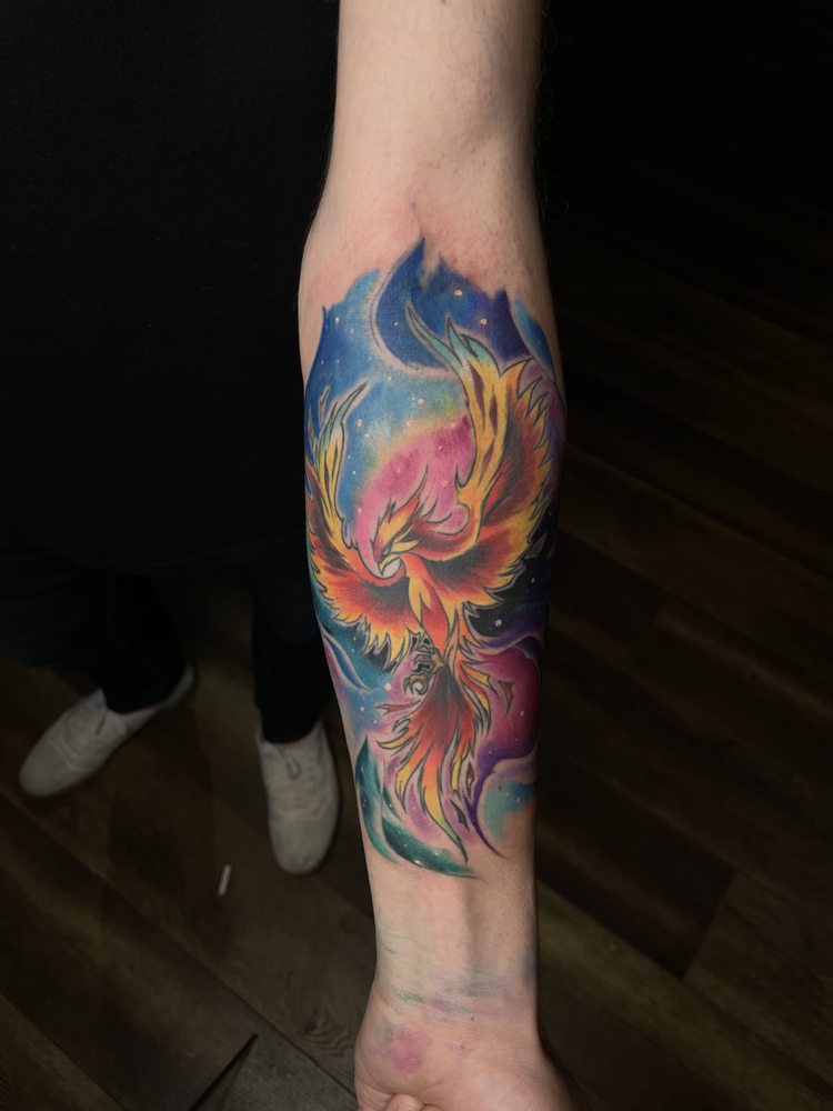 Roses and Rebels Logo