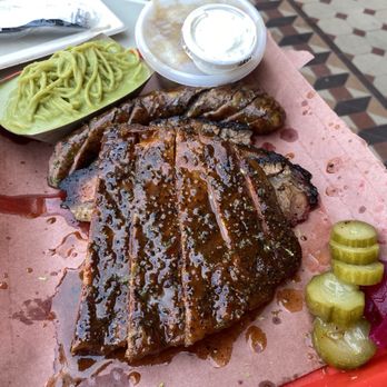 Barbs B Q - Pork ribs 1/2lb, Fajita Sausage, 1/2lb Brisket and Green Spaghetti side - Barbeque Near Me - Lockhart, Texas