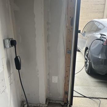 Will the Sparky - Mobile connector - Electricians Near Me