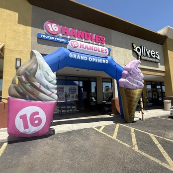 16 Handles - Ice Cream & Frozen Yogurt Near Me - Phoenix, Arizona 16 Handles - Ice Cream & Frozen Yogurt Near Me - Phoenix, Arizona