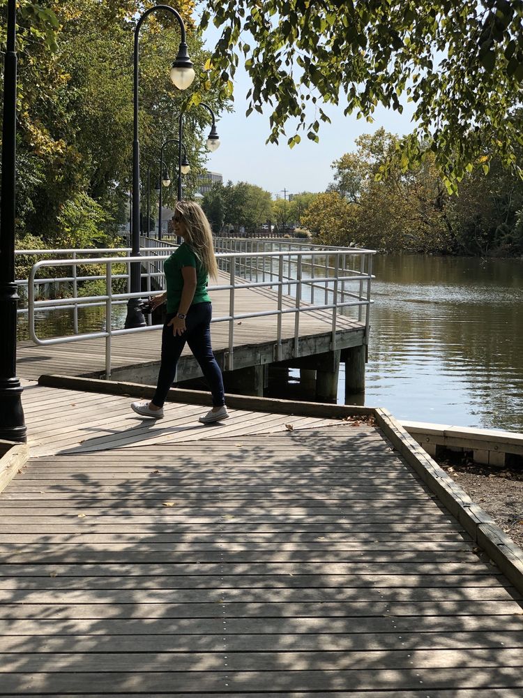 RIVERFRONT PARK Updated August 2024 10 Photos Buck & Main Streets