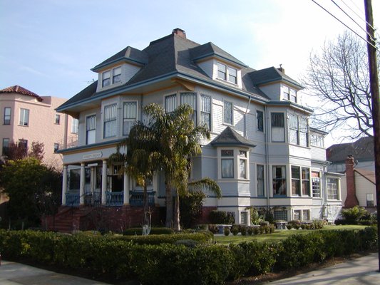 Advanced Roofing Services Logo