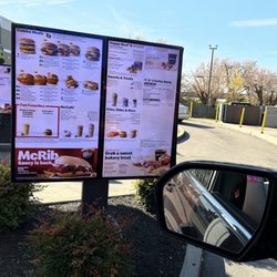 McDonald's - Drive thru menu