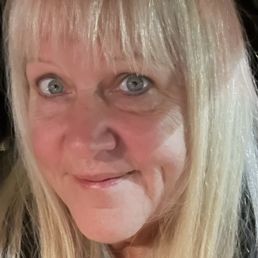 63 years old, 10lbs down in a month and three facial treatments to sustain elasticity and minimize wrinkles. 63 years old, 10lbs down in a month and three facial treatments to sustain elasticity and minimize wrinkles.