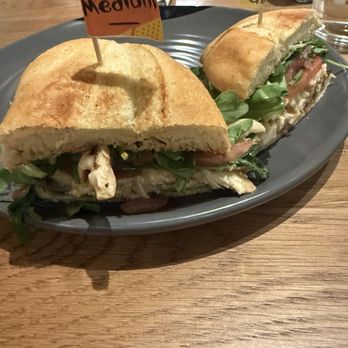 Nando's Peri-Peri - Garlic chicken sandwich - Chicken Shop Near Me - Houston, Texas