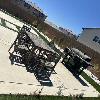 Rocket Junk Removal Services - Residential moving cleanup -- removed bulky items and trash. Here in San Bernardino. - Junk Removal & Hauling Near Me Rocket Junk Removal Services - Residential moving cleanup -- removed bulky items and trash. Here in San Bernardino. - Junk Removal & Hauling Near Me