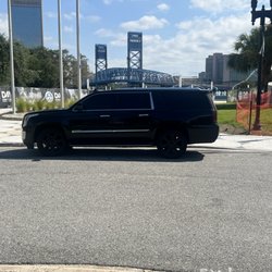 4 Js Limo Transportation - Cadillac Escalde
