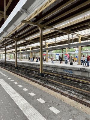 Amstel Station by null