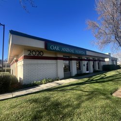 Oak Animal Hospital - Oak Animal Hospital building