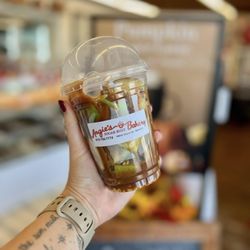 Angie's Sugar Buzz Bakery
