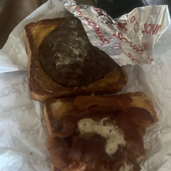 Sonic Drive-In - Bacon peppercorn cheese melt. - Fast Food Near Me - Atwater, California Sonic Drive-In - Bacon peppercorn cheese melt. - Fast Food Near Me - Atwater, California