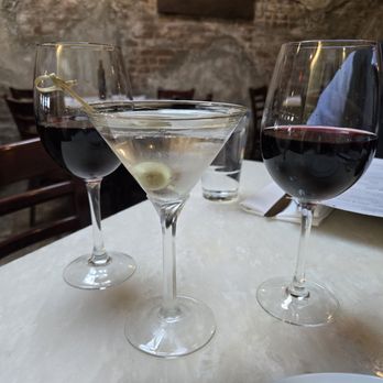 Trattoria Zero Otto Nove - Delicious Belvedere Martini and Merlot - Italian Near Me - Bronx, New York Trattoria Zero Otto Nove - Delicious Belvedere Martini and Merlot - Italian Near Me - Bronx, New York