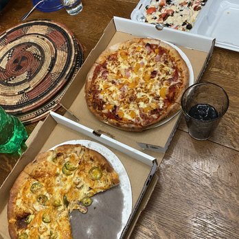 JB's Pizza Parlor - Pizza Near Me - Grand Rapids, Michigan JB's Pizza Parlor - Pizza Near Me - Grand Rapids, Michigan