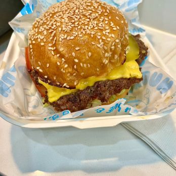Huda Burger - Cheeseburger - Burgers Near Me - Philadelphia, Pennsylvania Huda Burger - Cheeseburger - Burgers Near Me - Philadelphia, Pennsylvania