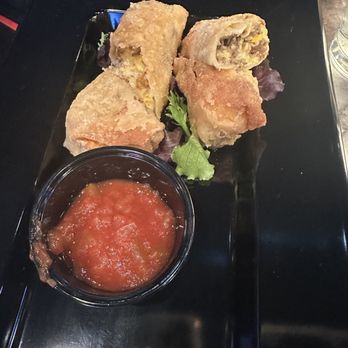 First Class Luxury Lounge GSO - Steak and Cheese Egg Rolls - Restaurants Near Me - Greensboro, North Carolina
