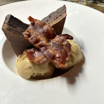 Carson Kitchen - BOURBON FUDGE BROWNIE with brown butter bacon ice cream. Ahhhhh-mazing. - New American Near Me - Las Vegas, Nevada Carson Kitchen - BOURBON FUDGE BROWNIE with brown butter bacon ice cream. Ahhhhh-mazing. - New American Near Me - Las Vegas, Nevada