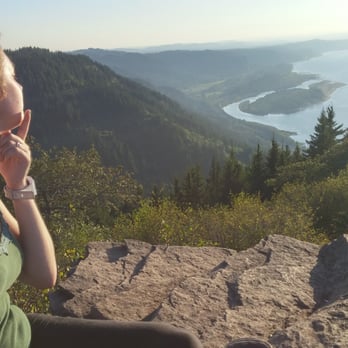 Angel's Rest Hiking Trail - Hiking Near Me - Corbett, Oregon
