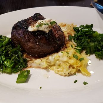 Palio - Bistecca espresso with grilled broccolini and spaghetti squash gratin - Italian Near Me - Grand Rapids, Michigan Palio - Bistecca espresso with grilled broccolini and spaghetti squash gratin - Italian Near Me - Grand Rapids, Michigan