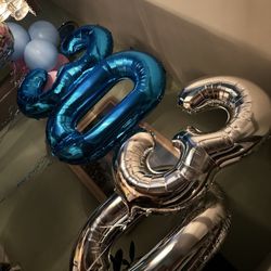 Jonathan's Balloons At the Light Closet - Number balloons