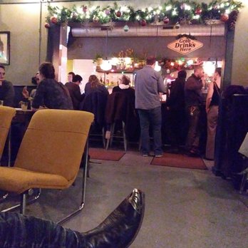 Rogers Park Social - Friday night socializing:) - Lounges Near Me - Chicago, Illinois Rogers Park Social - Friday night socializing:) - Lounges Near Me - Chicago, Illinois