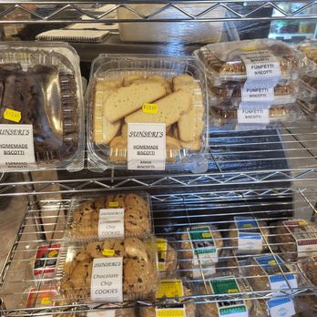 Sunseri Jimmy & Nino - Biscotti, $10 - Italian Near Me - Pittsburgh, Pennsylvania Sunseri Jimmy & Nino - Biscotti, $10 - Italian Near Me - Pittsburgh, Pennsylvania