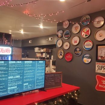 The Classic - Thornton Park - Inside - Burgers Near Me - Orlando, Florida