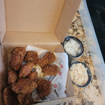 Bonchon Farmington Hills - 12 pc soy garlic boneless wings with coleslaw and pickled radish - Korean Near Me - Farmington Hills, Michigan Bonchon Farmington Hills - 12 pc soy garlic boneless wings with coleslaw and pickled radish - Korean Near Me - Farmington Hills, Michigan
