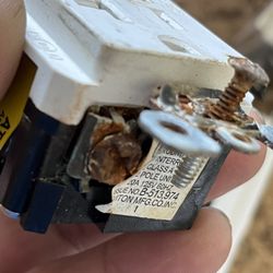 Fred's Handyman Services of the East Bay - Found GFI outlet issue and replaced.