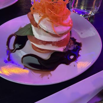 Kitchen 86 - Heirloom Caprese Salad - Bars Near Me - Palm Desert, California