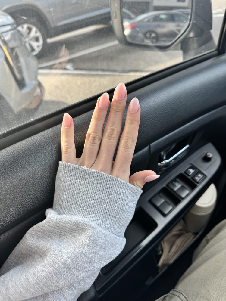 Nails & Spa Logo