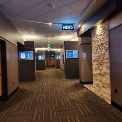Moviehouse & Eatery by Cinépolis McKinney by null