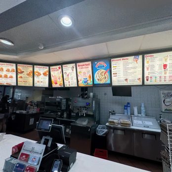 Dairy Queen Grill & Chill - Ice Cream & Frozen Yogurt Near Me - Menomonee Falls, Wisconsin