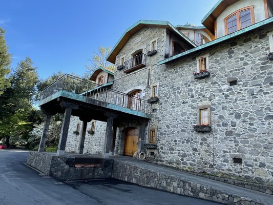Far Niente Winery by null