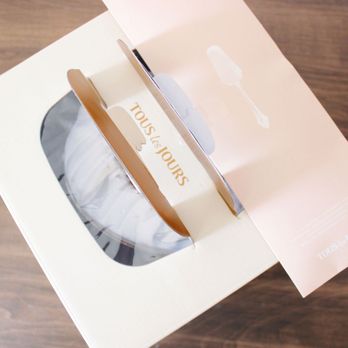 Tous Les Jours - Cake box with cake knife, candles and matches - Desserts Near Me - Flushing, New York
