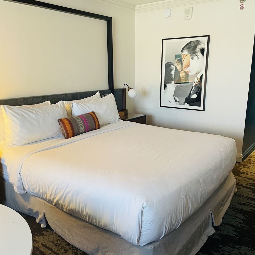 The Camby, Autograph Collection - Comfy Bed - Hotels Near Me - Phoenix, Arizona The Camby, Autograph Collection - Comfy Bed - Hotels Near Me - Phoenix, Arizona