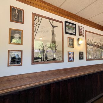 Garfinkel's - Sports Bars Near Me - Vail, Colorado Garfinkel's - Sports Bars Near Me - Vail, Colorado