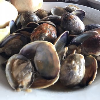 Restaurant 604 - Steam Clams (on Appetizers Menu). Super flavorful, delicious sauce! - Breakfast & Brunch Near Me - Honolulu, Hawaii
