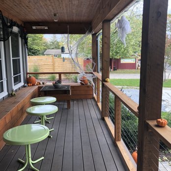 Barrow Food House - Porch seating - New American Near Me - Riverhead, New York Barrow Food House - Porch seating - New American Near Me - Riverhead, New York